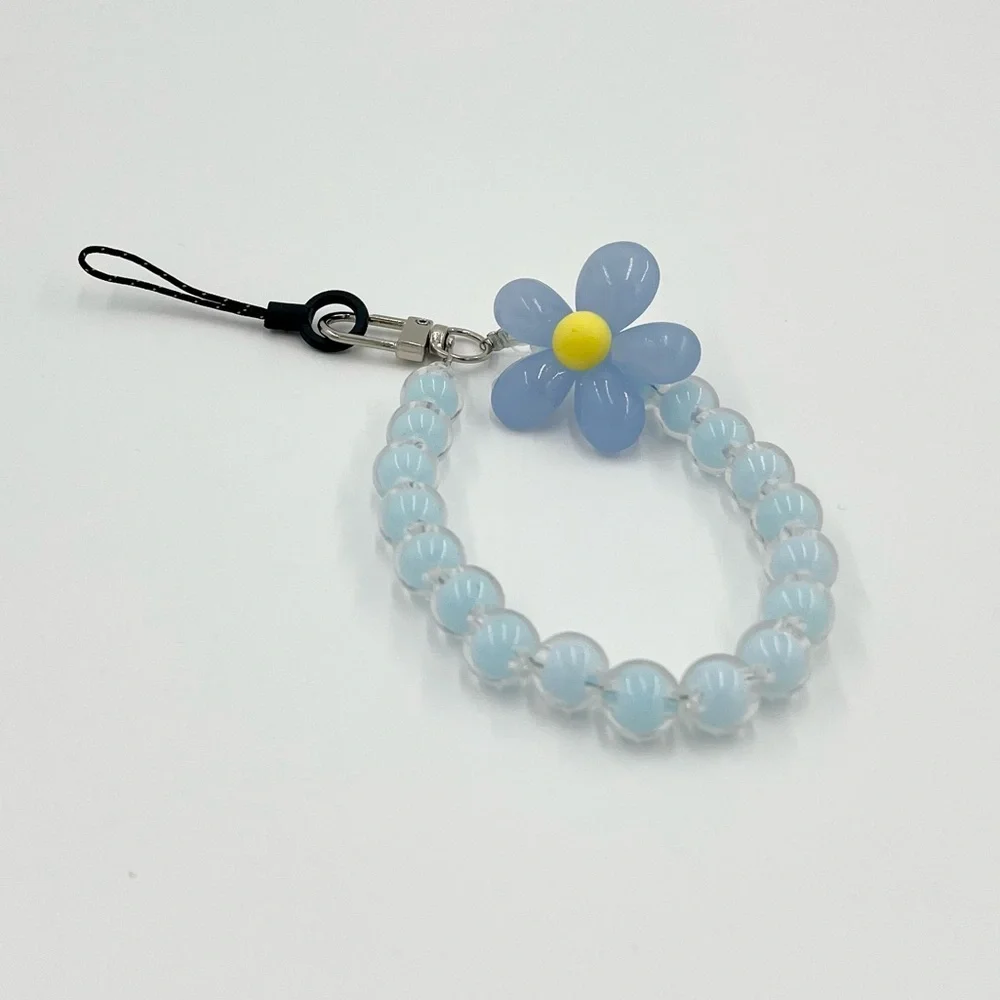 🌼Blue Flower Beaded Phone Lanyard🌼
